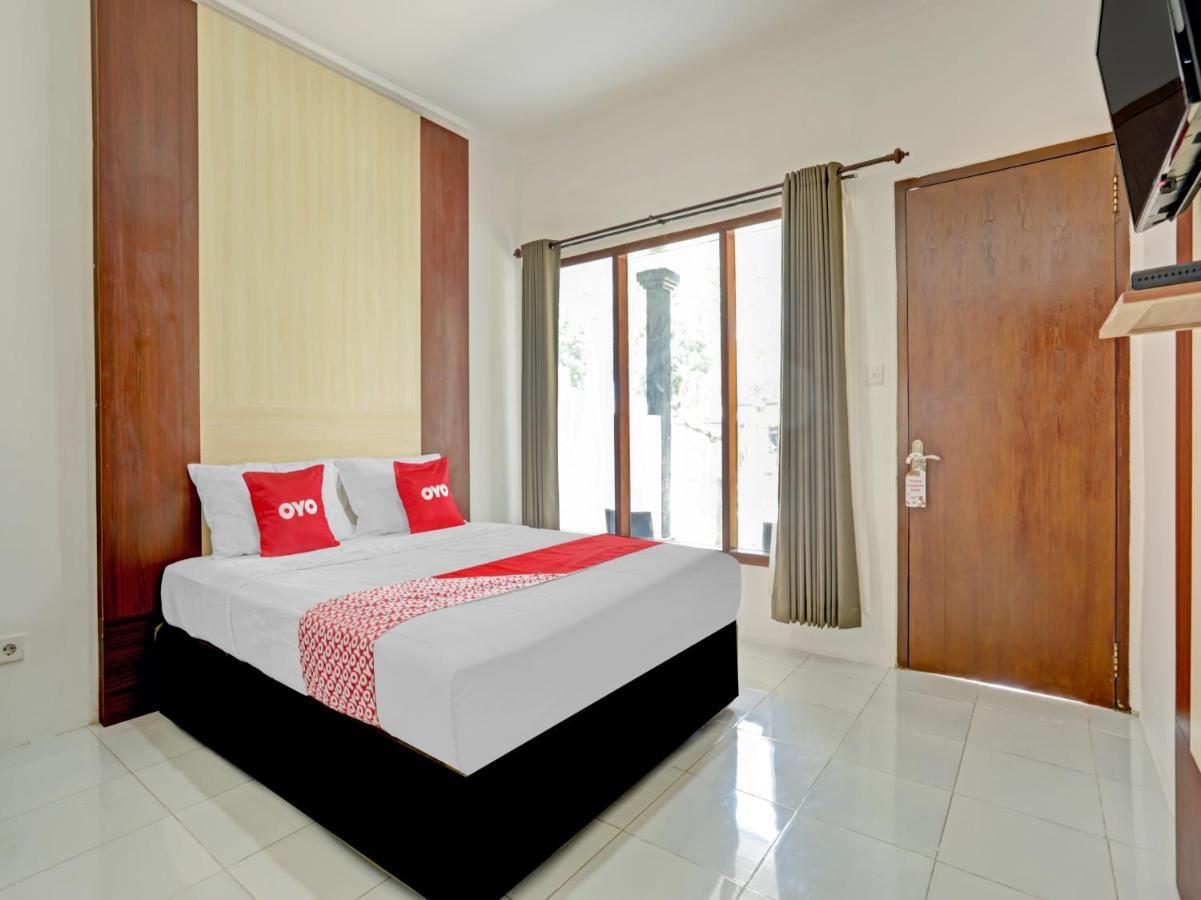 Oyo 90638 Pondok Idas Hotel Legian  Exterior photo